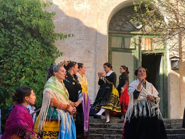 Valdecorneja Turismo rural. Tradición y fiestas